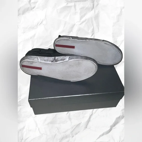 Prada Men's Black Leather Chelsea Boots - Picture 10 of 13